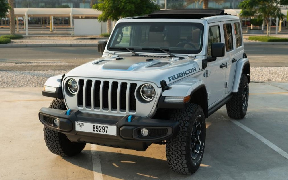 Jeep Wrangler Rental in Dubai